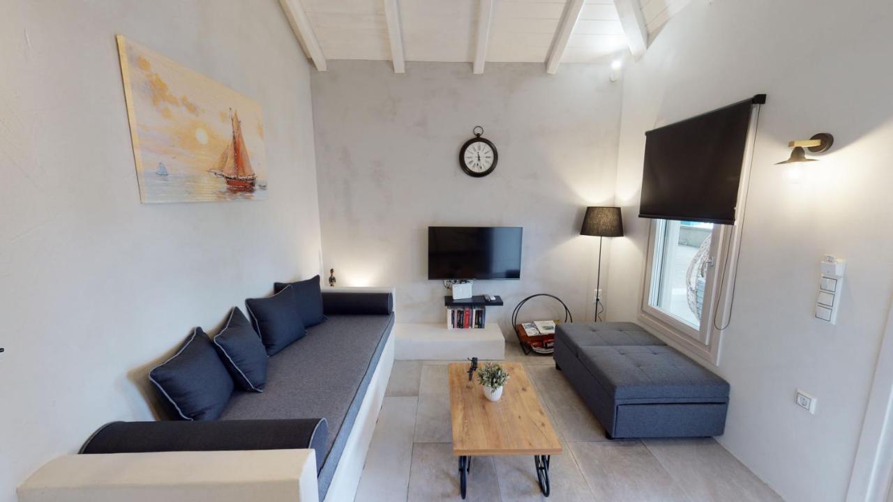 Agioi Saranta Yalos Luxury Home מראה חיצוני תמונה
