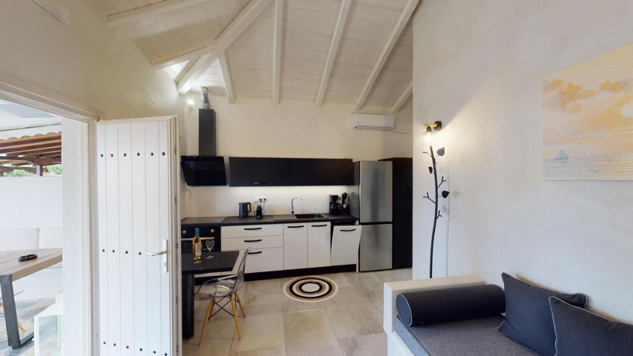 Agioi Saranta Yalos Luxury Home מראה חיצוני תמונה